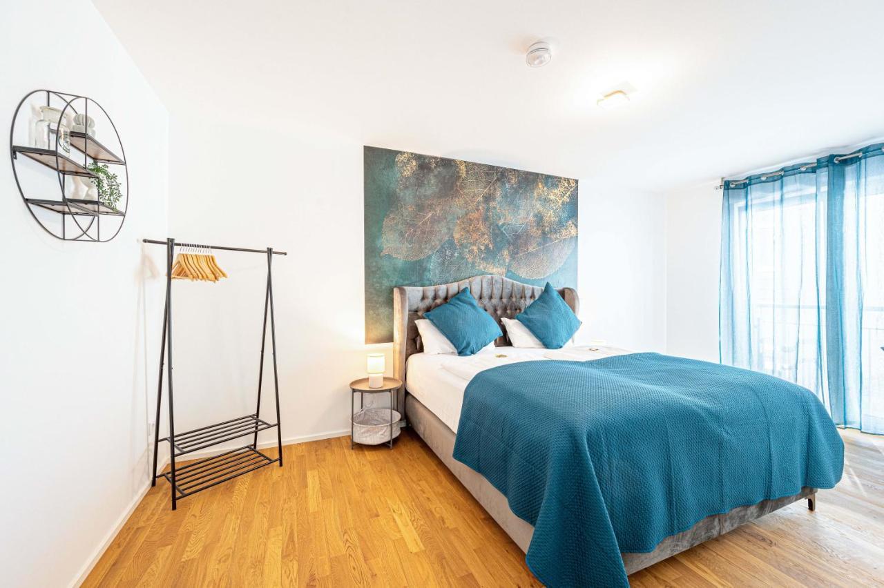 Lit Living: Luxus - Box Spring - Parking - Terrace Apartment Ludwigshafen am Rhein Bagian luar foto